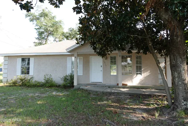 $1,800 | 1317 Chestnut Avenue, Panama City, FL 32401