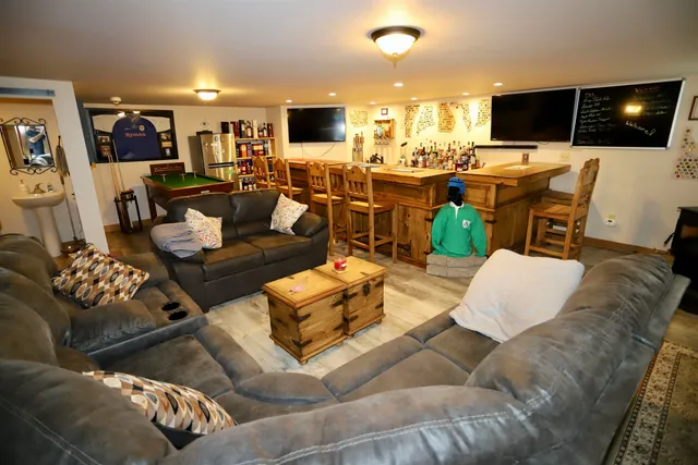 $499,900 | 80 Roberge Street, Newport, VT 05855