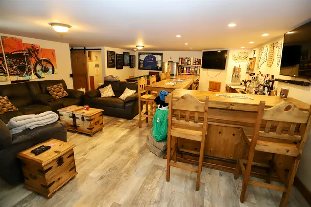 $499,900 | 80 Roberge Street, Newport, VT 05855