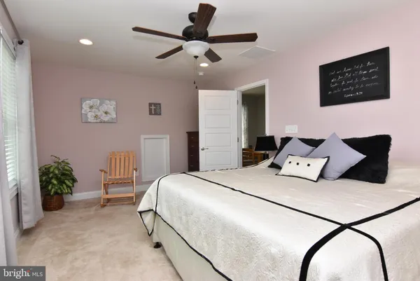 $799,900 | 24173 Bunting Circle, Harbeson, DE 19951