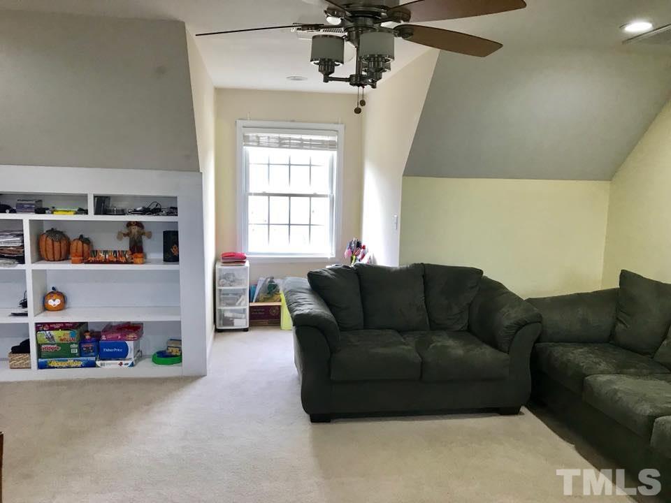 188 Harold Gill Road Roxboro, NC 27574 - Photo 4 of 23