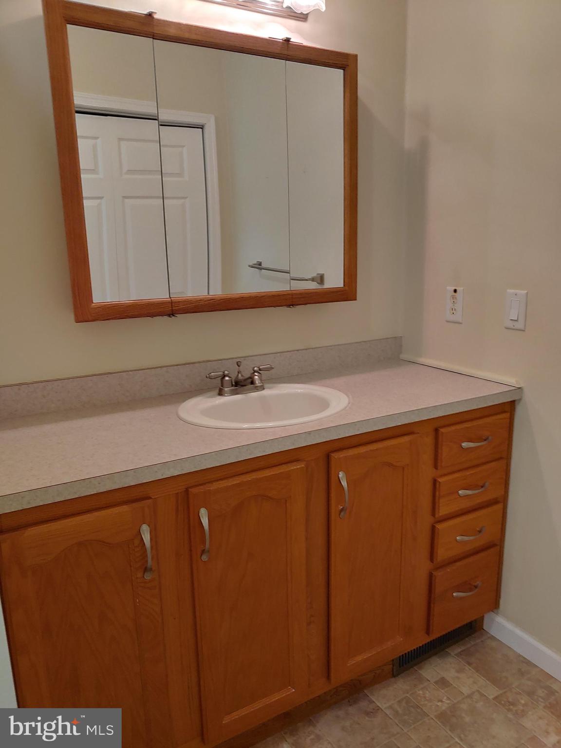 408 Moore Place, Unit 408 Dover, DE 19901 - Photo 24 of 34