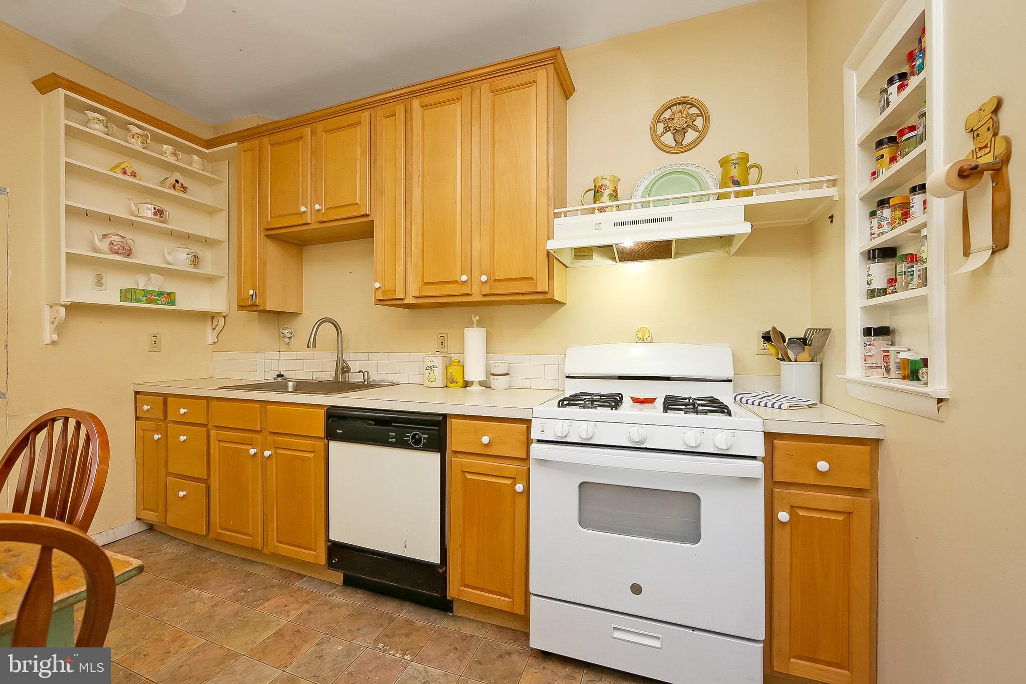 520 Walnut Avenue Lindenwold, NJ 08021 - Photo 8 of 31 Gallery Image 8