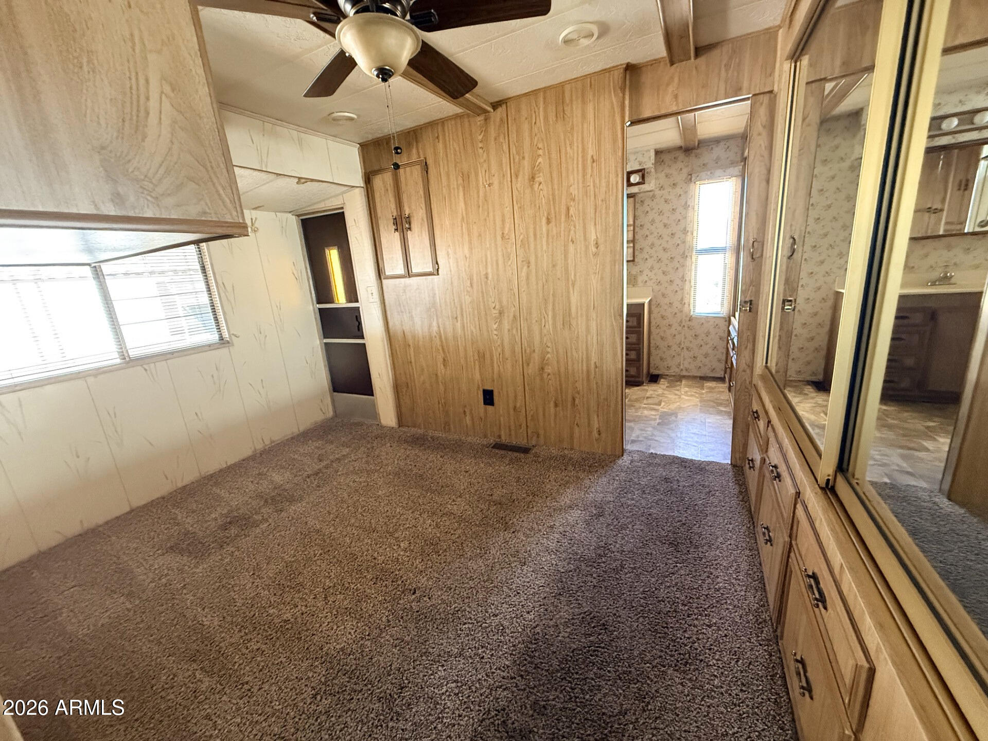 269 North Winchester Road, Unit 10 Apache Junction, AZ 85119 - Photo 8 of 12 645cb257-ae54-4a1d-a957-5f410e0a8afd