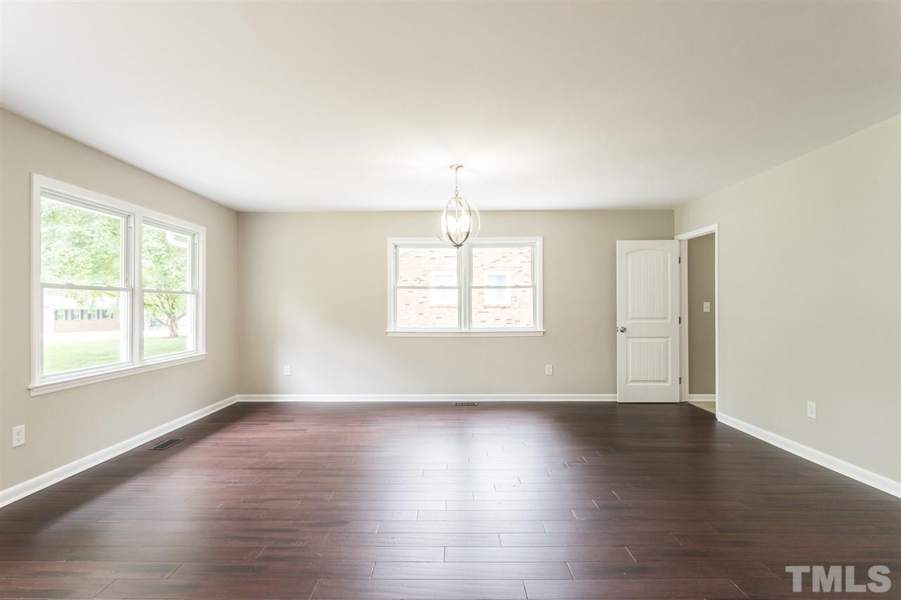 2623 Freemont Road Durham, NC 27705 - Photo 4 of 25 Gallery Image 4