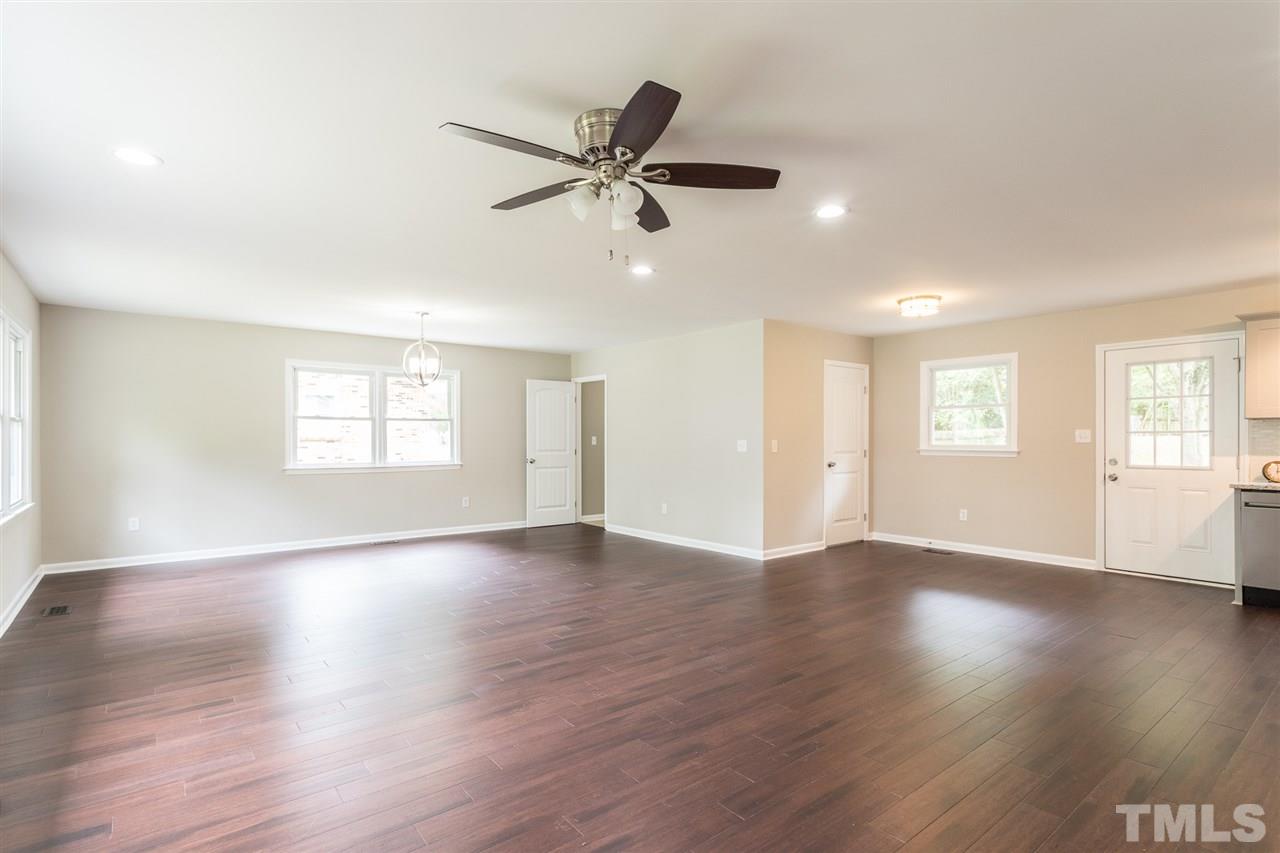 2623 Freemont Road Durham, NC 27705 - Photo 10 of 25 Gallery Image 10