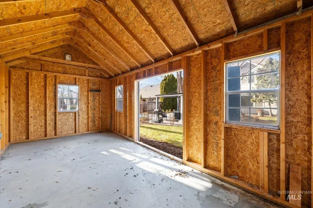 $975,000 | 2910 South Mayflower Way, Boise, ID 83709