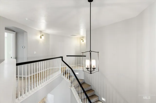 $975,000 | 2910 South Mayflower Way, Boise, ID 83709