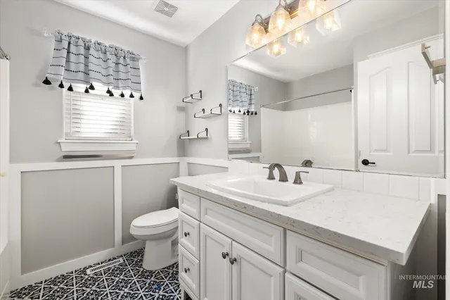 $975,000 | 2910 South Mayflower Way, Boise, ID 83709