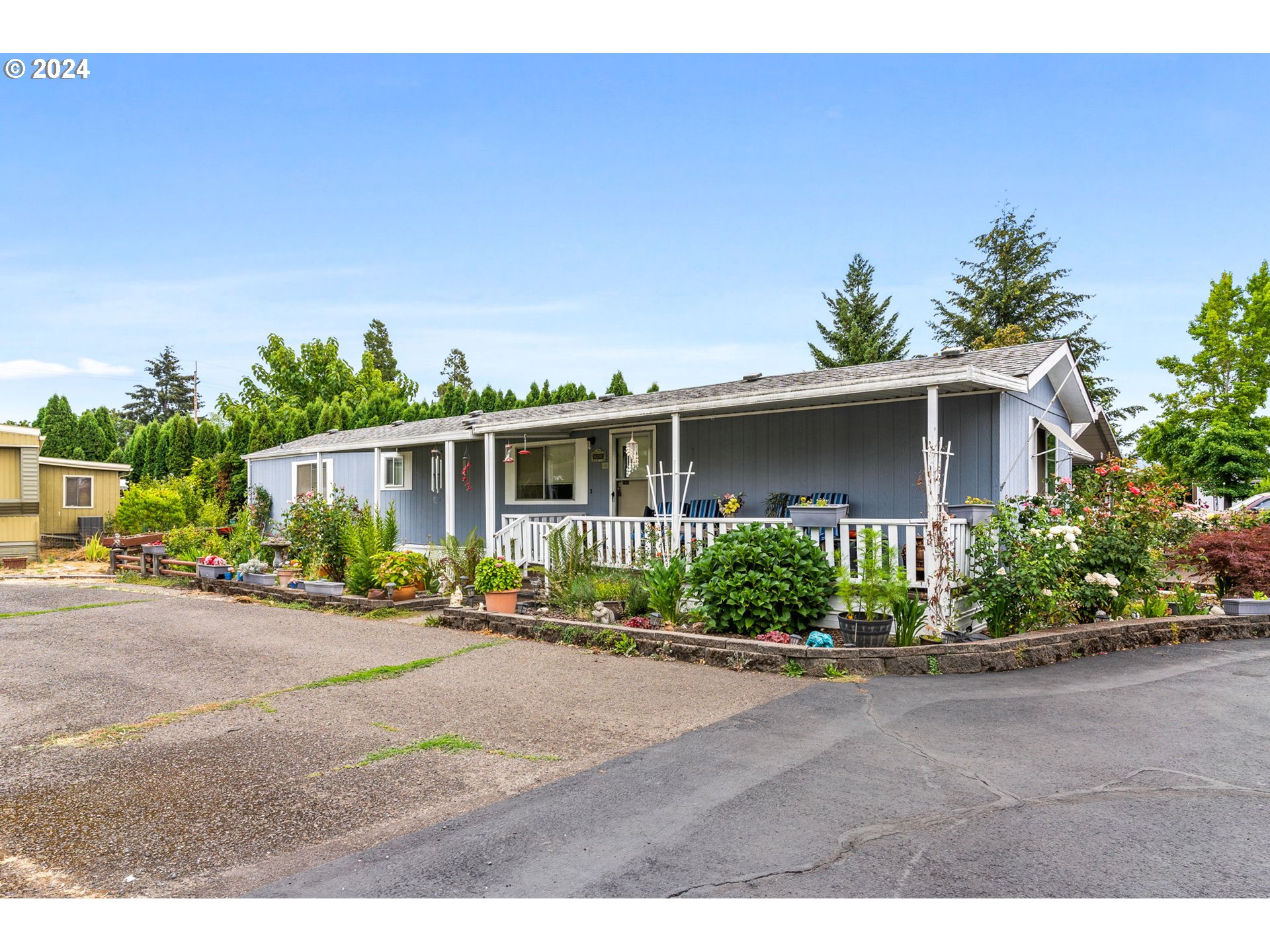 2796 South Main Road, Unit 75 Lebanon, OR 97355 - Photo 1 of 27 Gallery Image 1