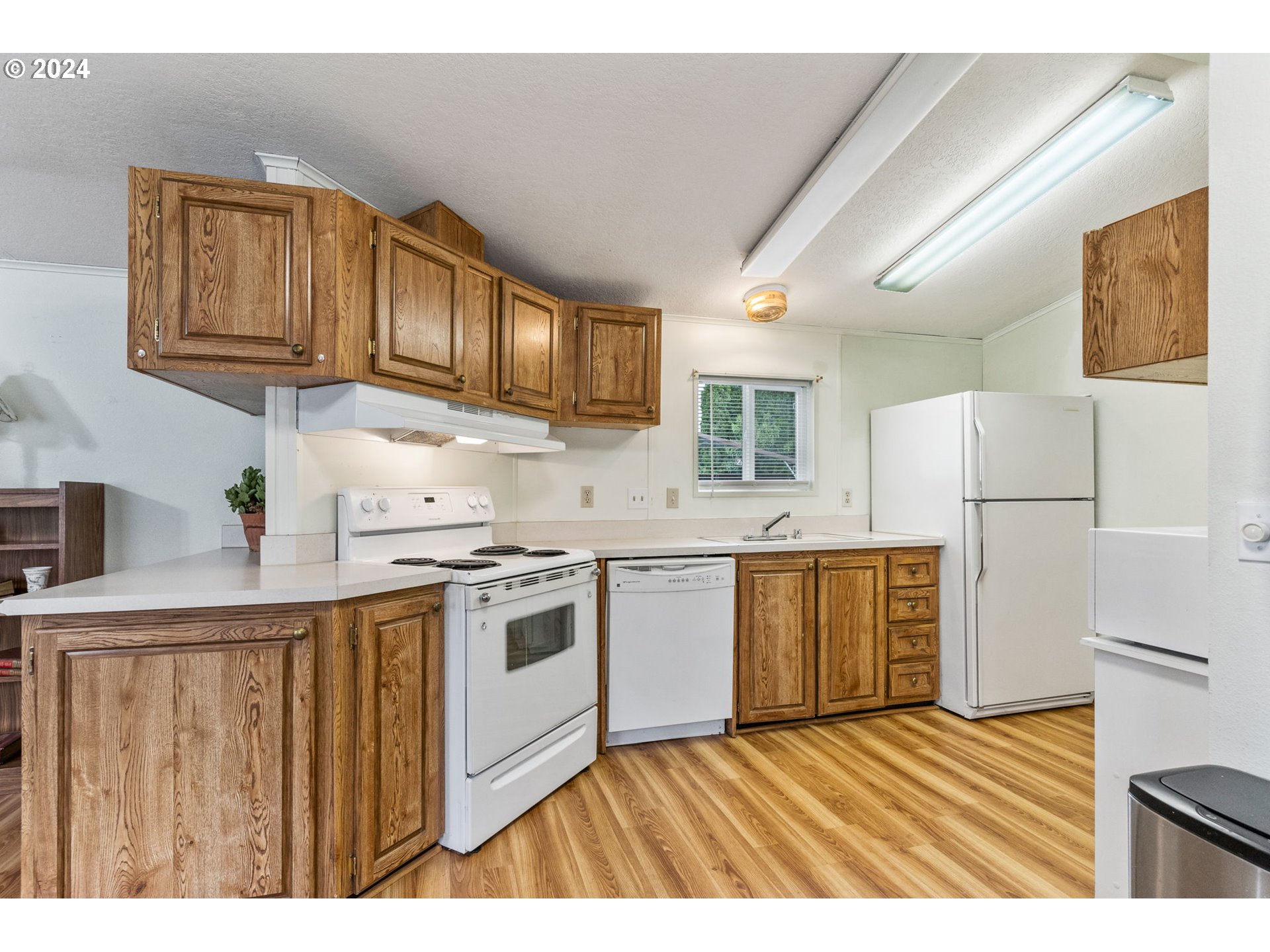 2796 South Main Road, Unit 75 Lebanon, OR 97355 - Photo 5 of 27 Gallery Image 5