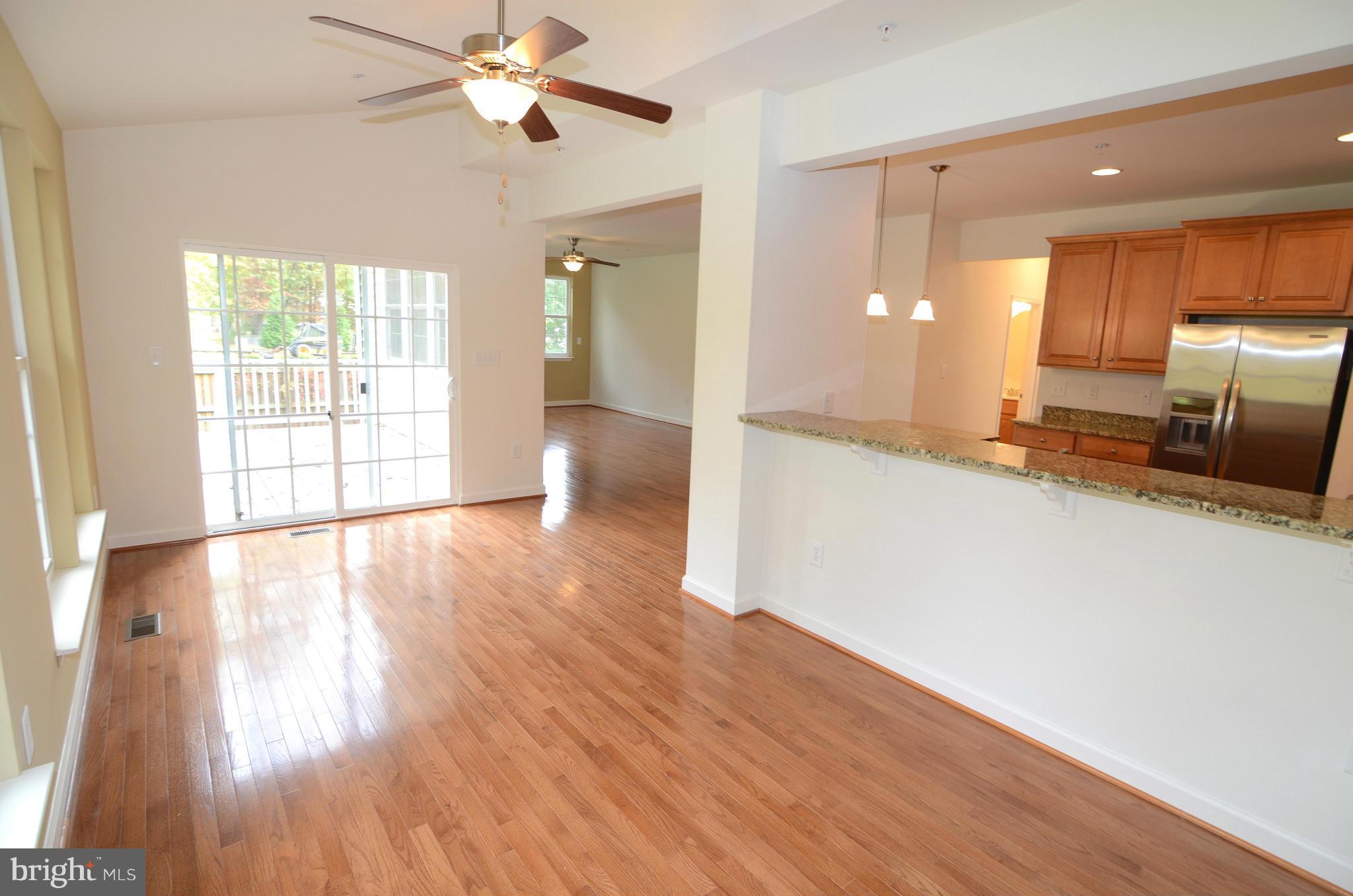 4608 Mountain Road Pasadena, MD 21122 - Photo 11 of 30 Interior (General)
