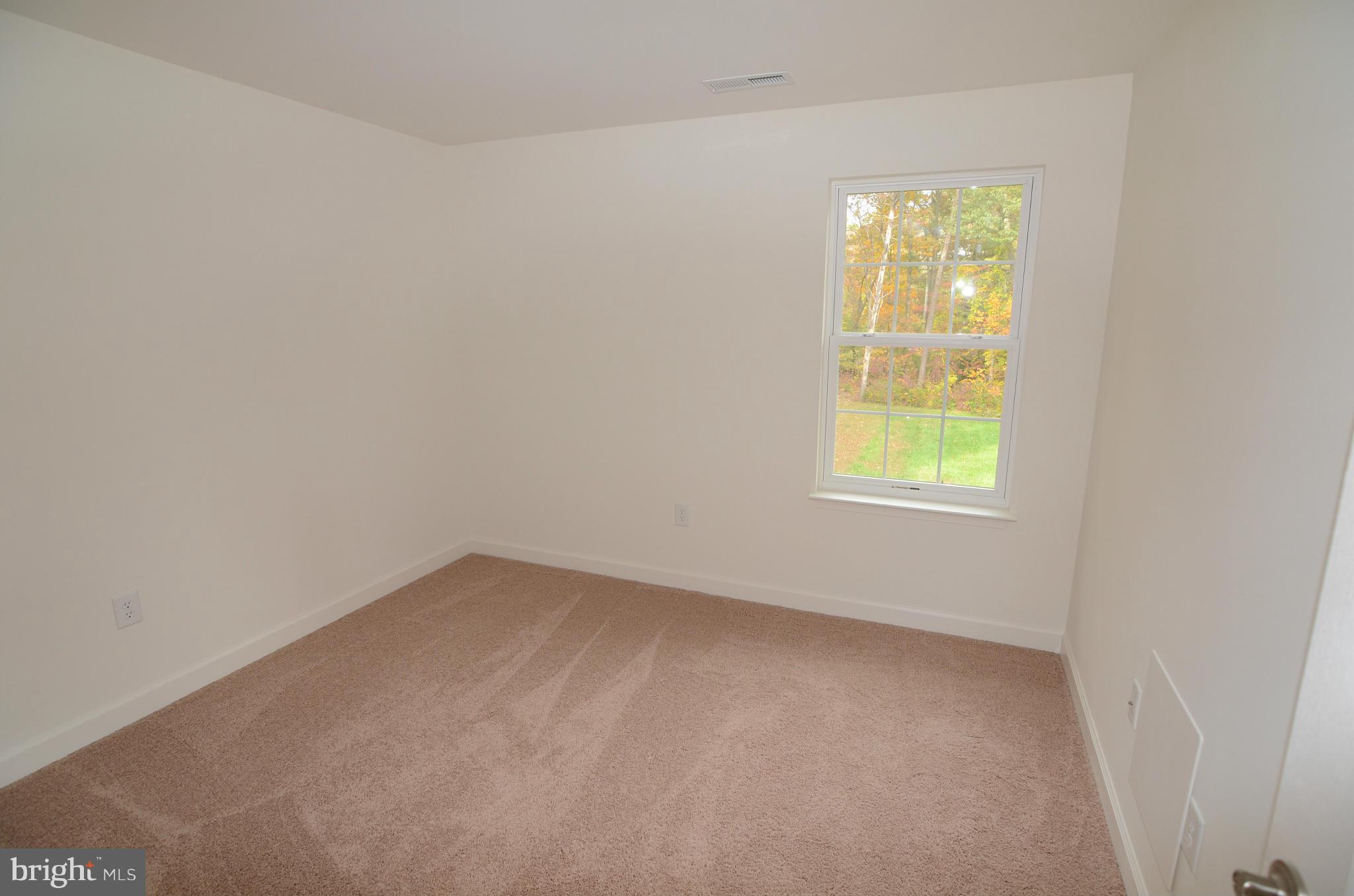 4608 Mountain Road Pasadena, MD 21122 - Photo 24 of 30 Bedroom
