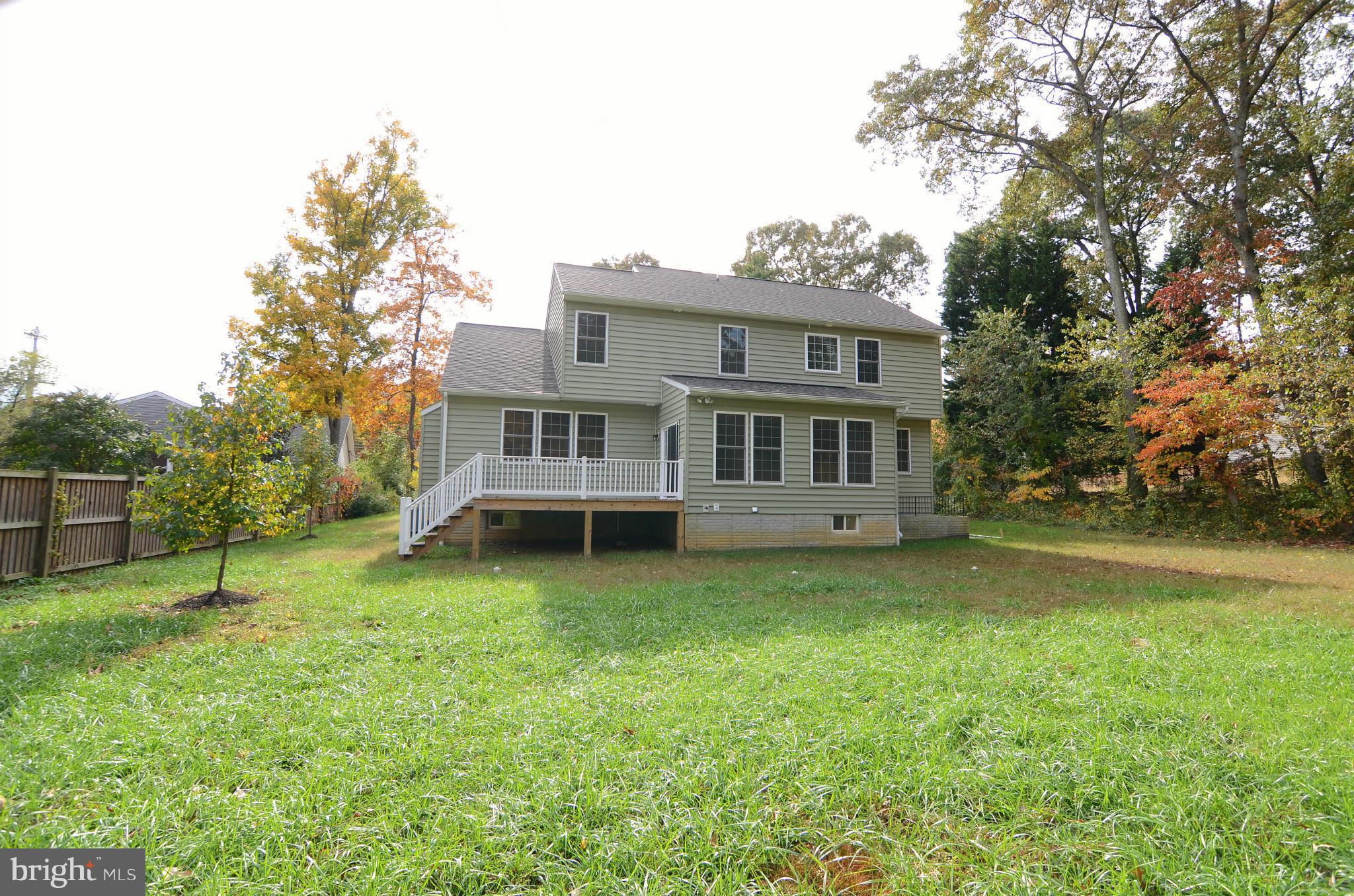 4608 Mountain Road Pasadena, MD 21122 - Photo 29 of 30 Exterior (Rear)