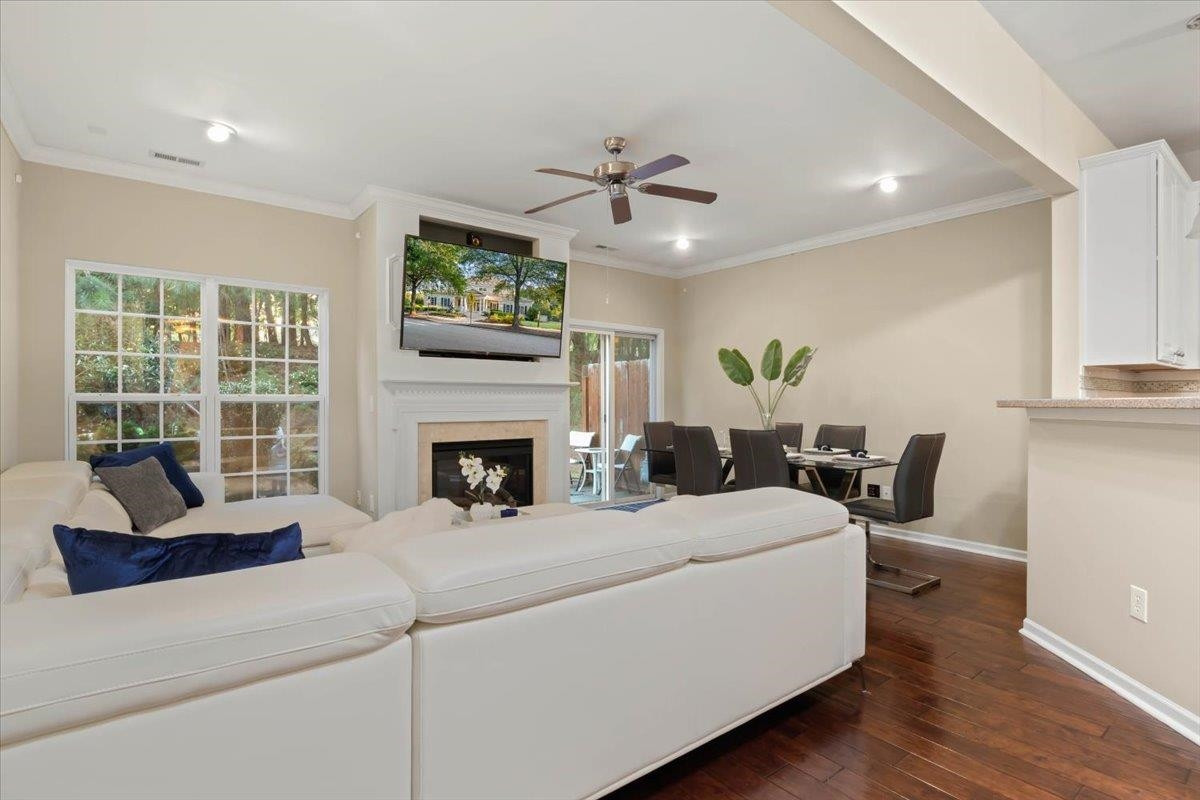 3005 Winding Waters Way Raleigh, NC 27614 - Photo 10 of 34 Living room