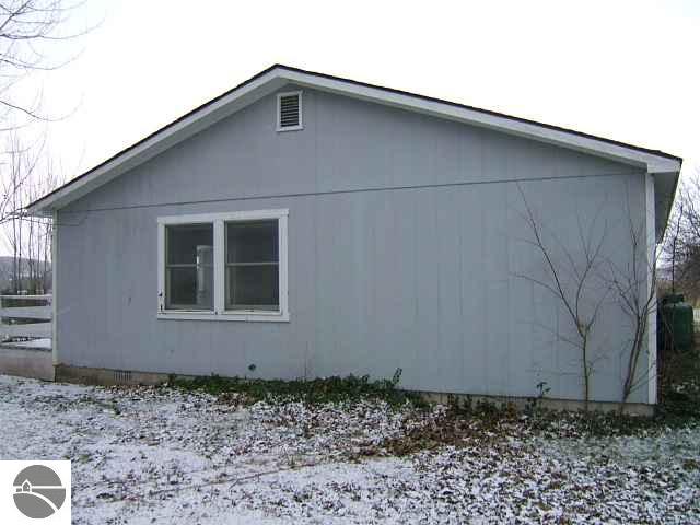 6148 Barney Road Traverse City, MI 49684 - Photo 3 of 19 1722352-2.JPG