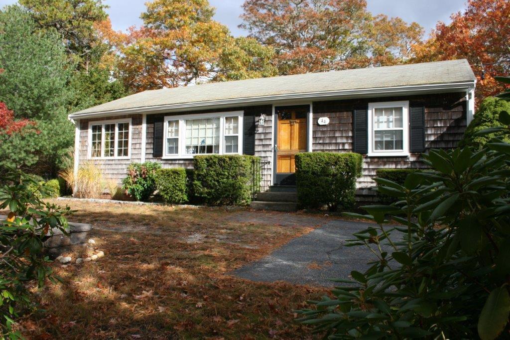 44 Newport Road Brewster, MA 02631 - Photo 1 of 13 Primary Photo