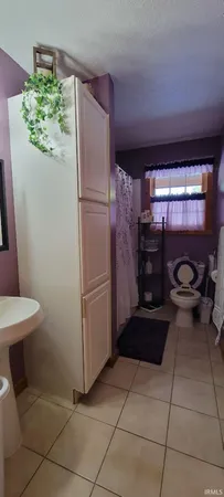 10912 East 1250th Street North, Odon, IN 47562