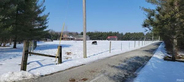 10912 East 1250th Street North, Odon, IN 47562