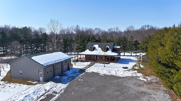 10912 East 1250th Street North, Odon, IN 47562