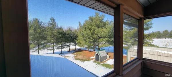 10912 East 1250th Street North, Odon, IN 47562