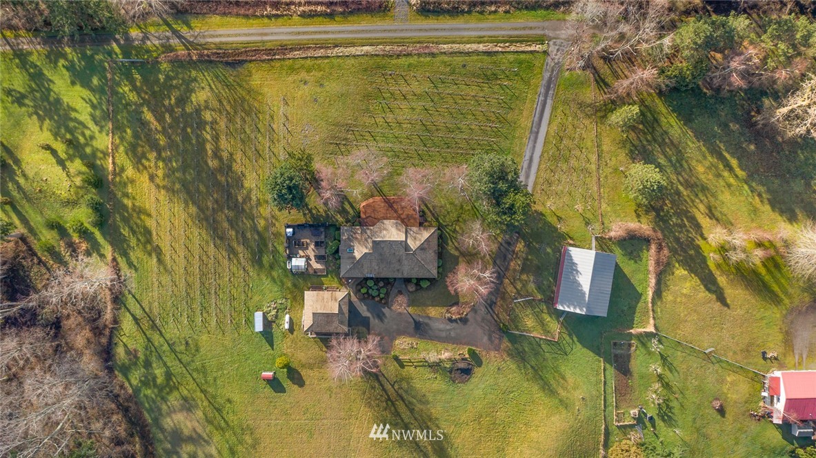 7110 Valley View Road Ferndale, WA 98248 - Photo 4 of 39