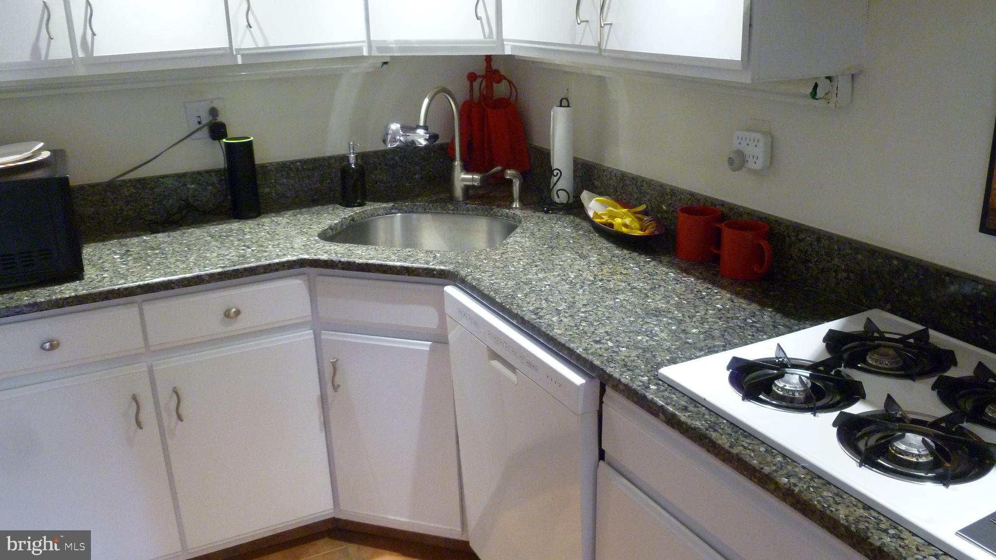 204 Plush Mill Road Wallingford, PA 19086 - Photo 8 of 21
