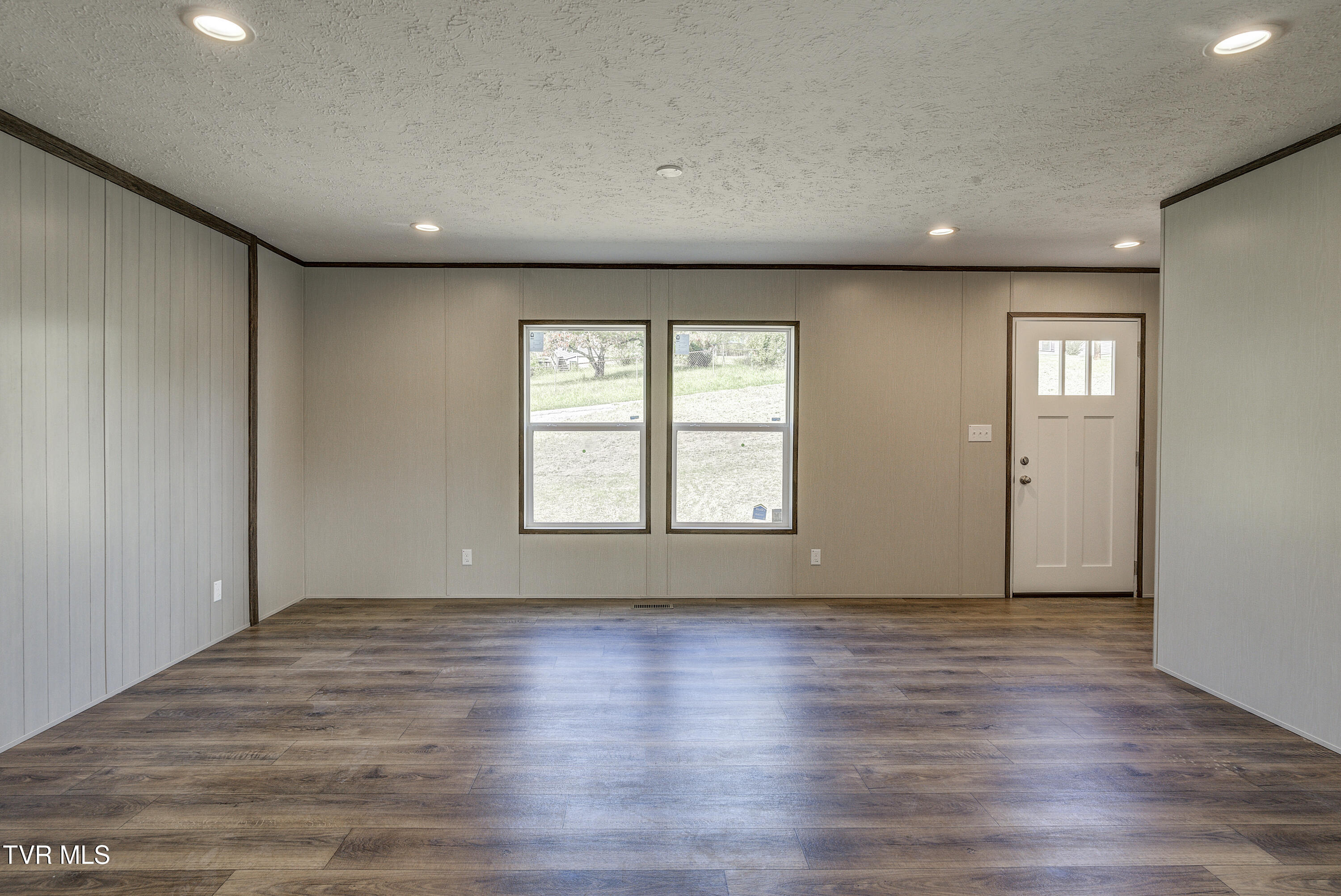1941 Orleans Road Kingsport, TN 37665 - Photo 4 of 48 Orleans-3