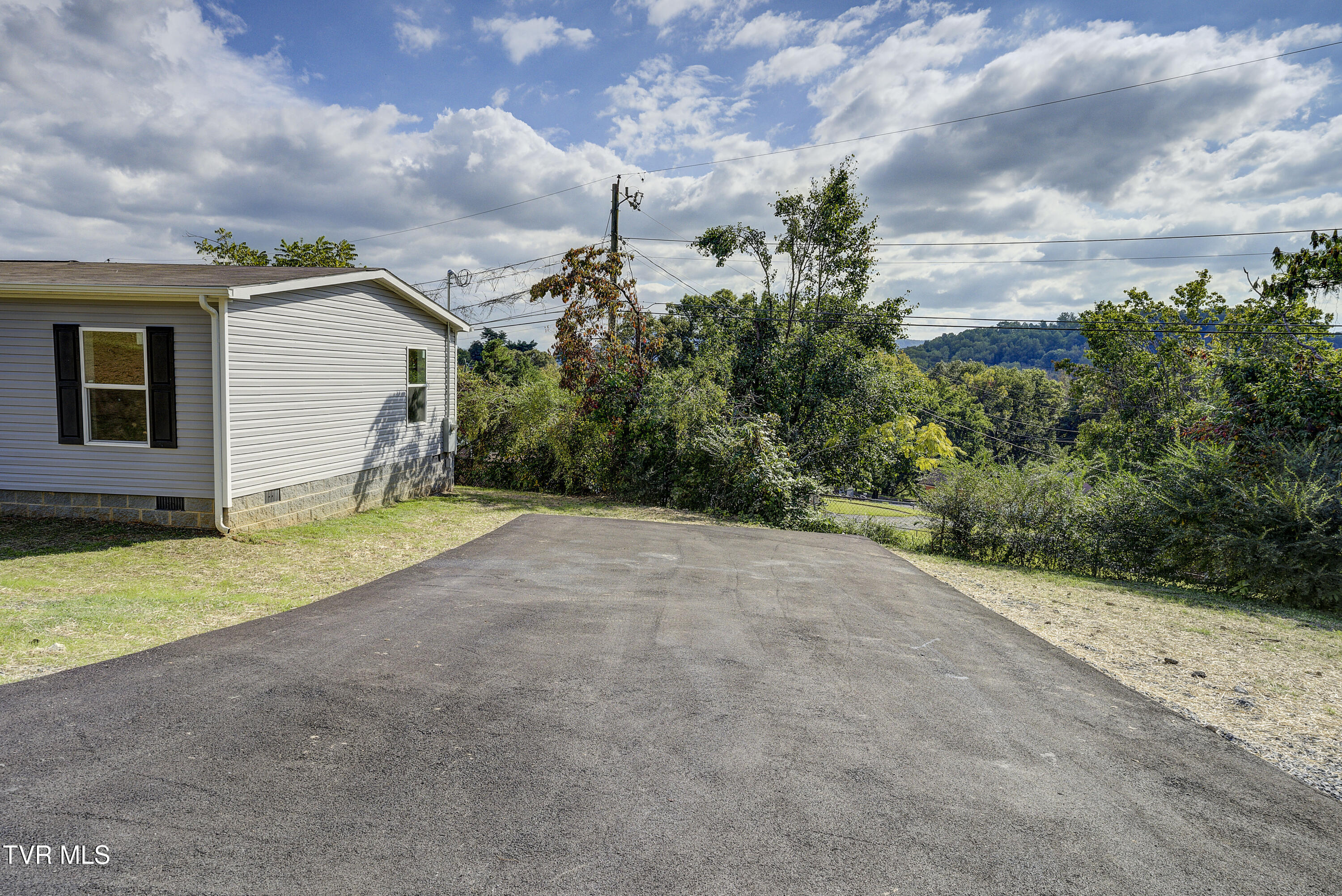 1941 Orleans Road Kingsport, TN 37665 - Photo 44 of 48 Orleans-45