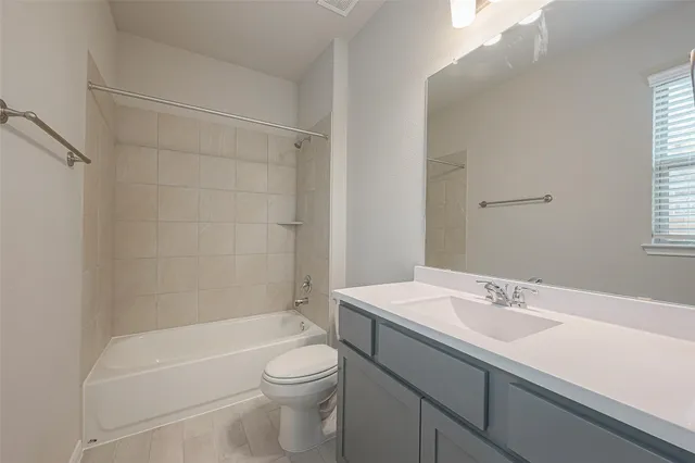 $325,472 | 13306 Prado Rdg Lane, Iowa Colony, TX 77583