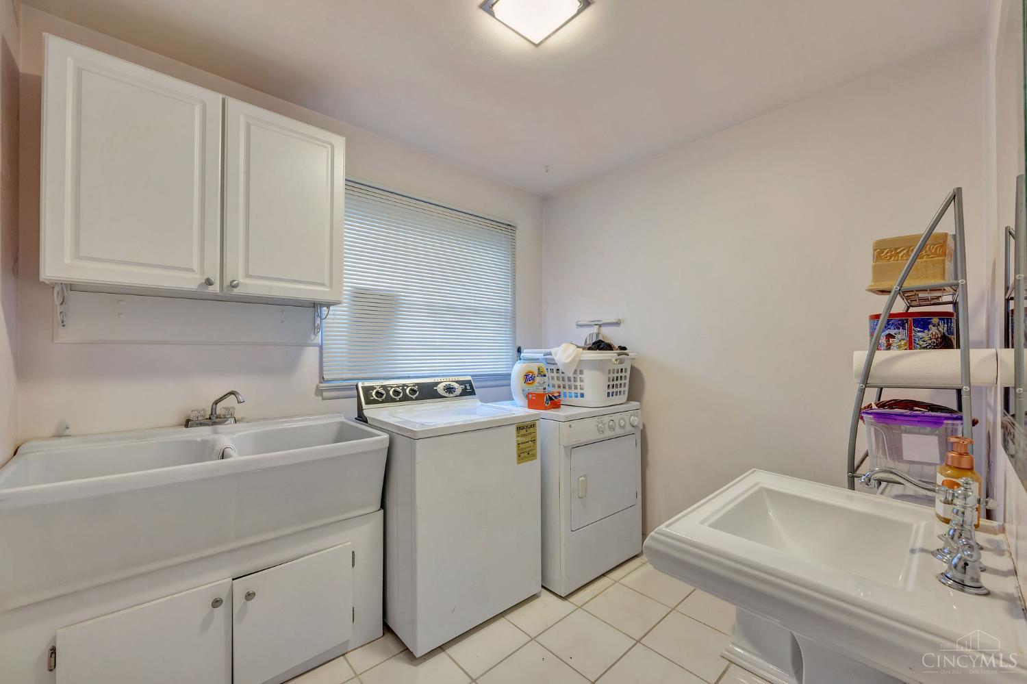 365 Columbia Road Hamilton, OH 45013 - Photo 10 of 45