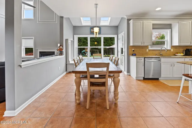 $1,135,000 | 11 Clearstream Court, Manchester Township, NJ 08759