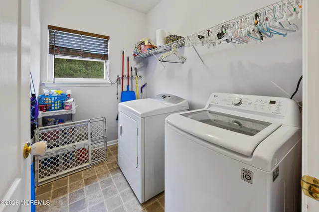 $1,135,000 | 11 Clearstream Court, Manchester Township, NJ 08759