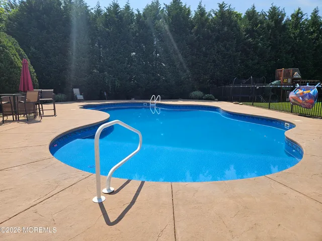 $1,135,000 | 11 Clearstream Court, Manchester Township, NJ 08759