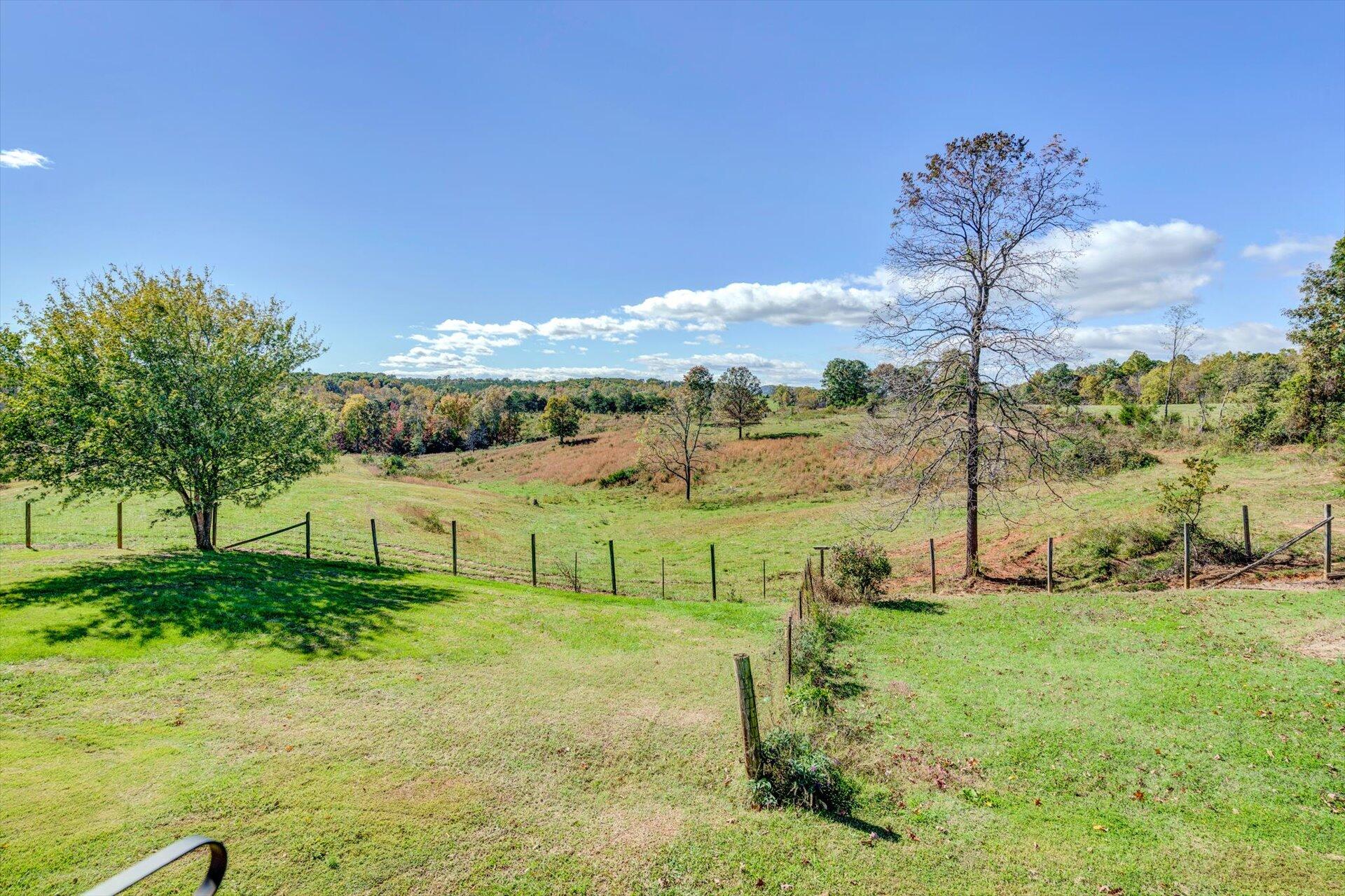 2177 Lipscomb Road Moneta, VA 24121 - Photo 30 of 59 30-102620210101