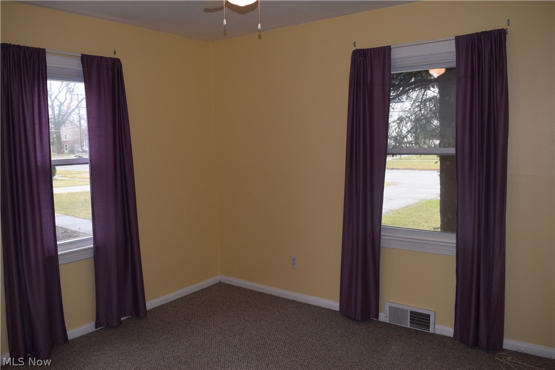 1293 Lander Road Cleveland, OH 44124 - Photo 14 of 18