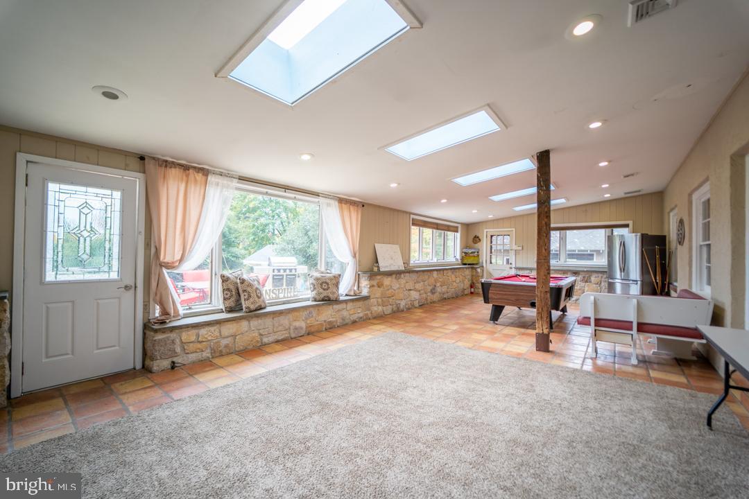 3380 Masons Mill Road Huntingdon Valley, PA 19006 - Photo 17 of 50 Gallery Image 17