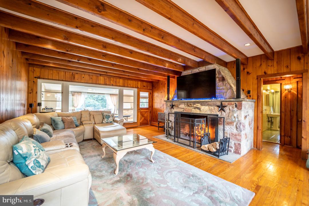 3380 Masons Mill Road Huntingdon Valley, PA 19006 - Photo 8 of 50 Gallery Image 8