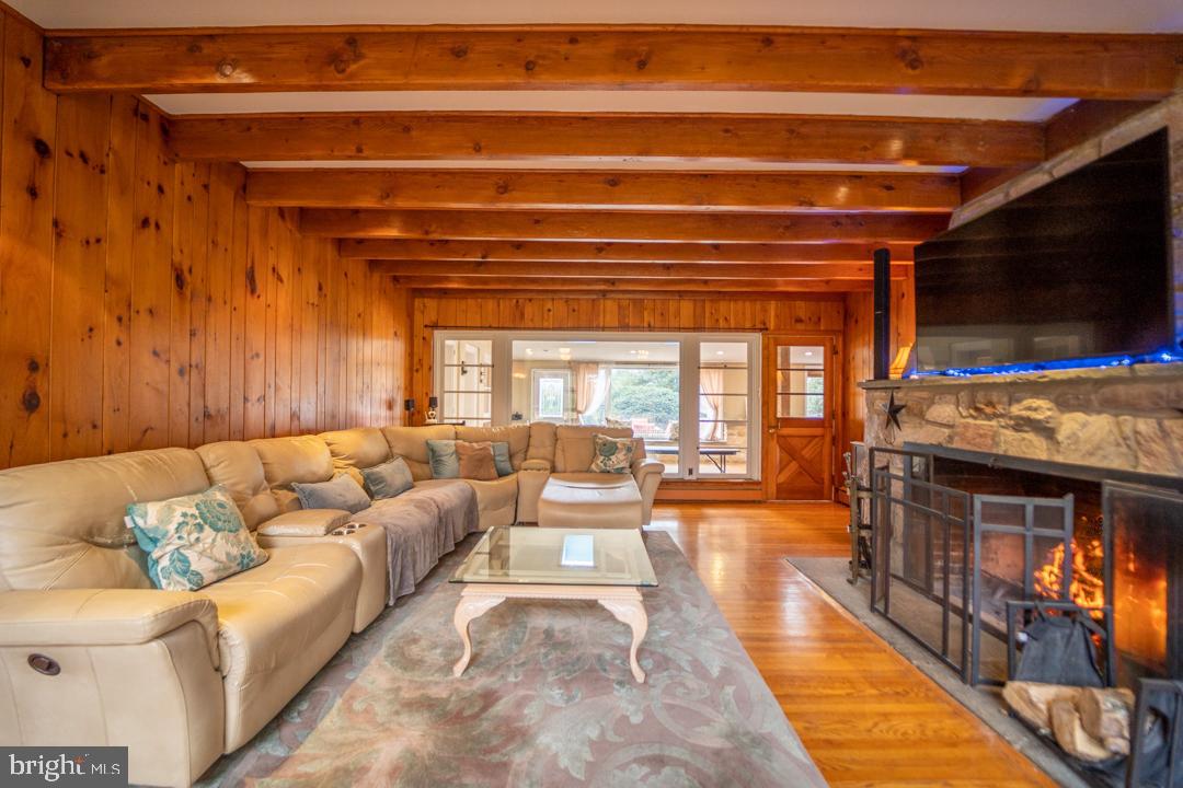 3380 Masons Mill Road Huntingdon Valley, PA 19006 - Photo 9 of 50 Gallery Image 9