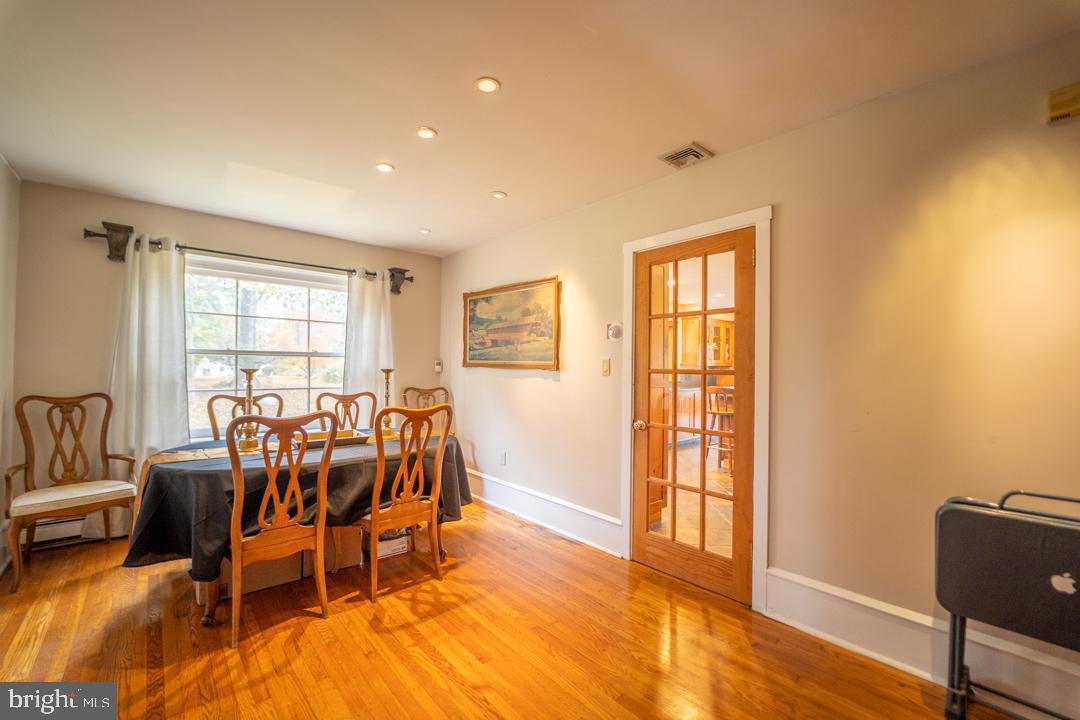 3380 Masons Mill Road Huntingdon Valley, PA 19006 - Photo 10 of 50 Gallery Image 10