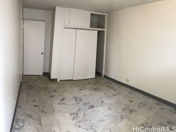 $1,450 | 1454 Pele Street, Unit 303/304, Honolulu, HI 96813