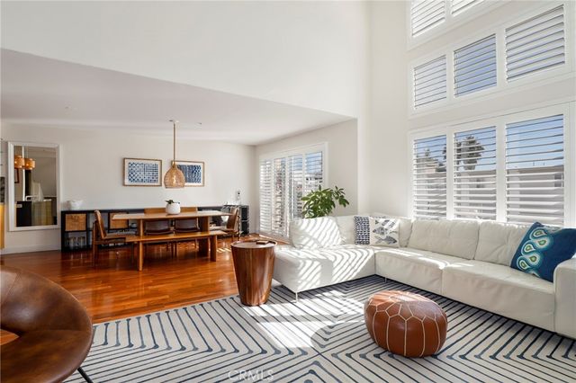 $1,849,000 | 1214 14th Street, Unit 203, Santa Monica, CA 90404