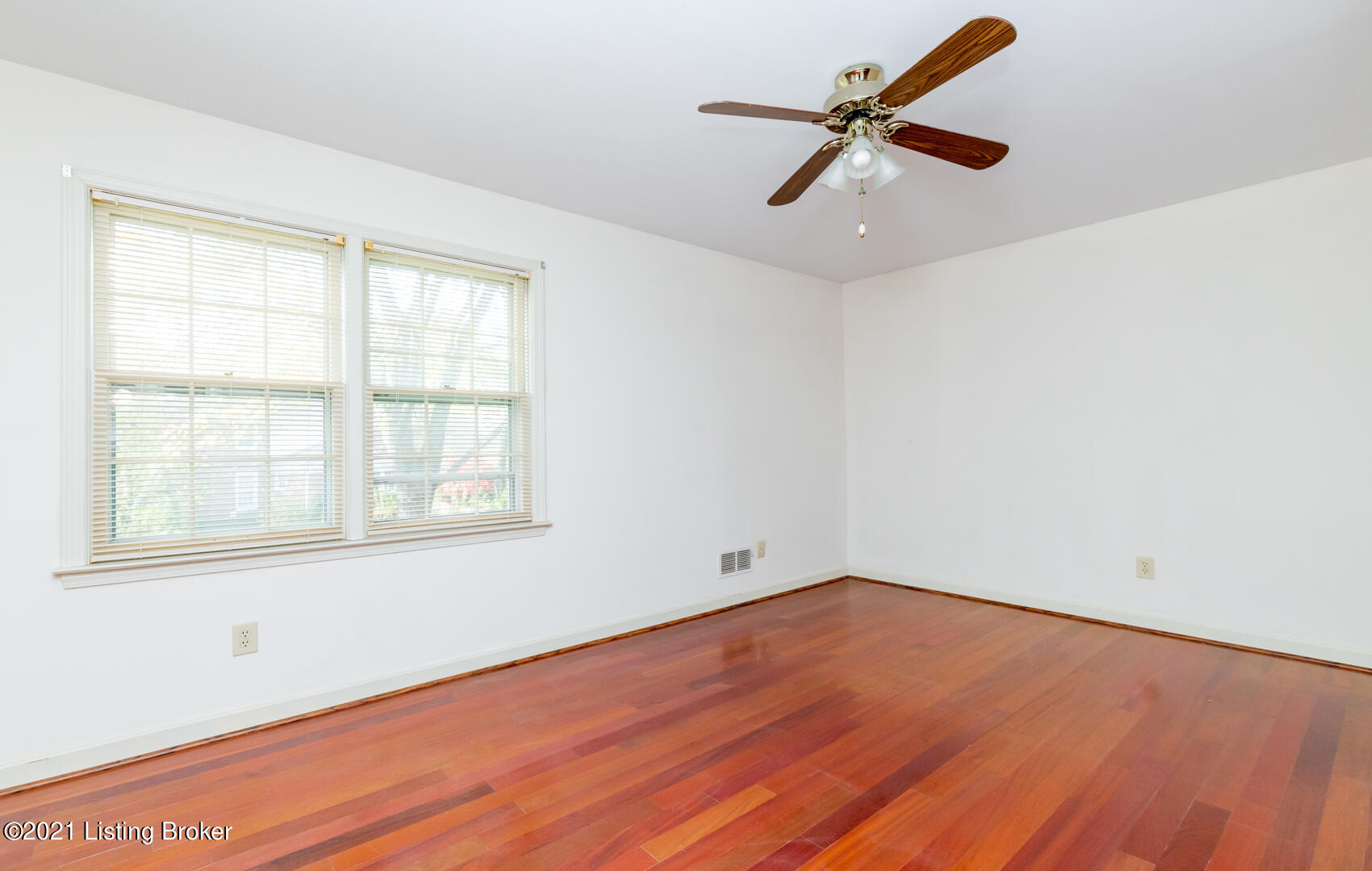 5802 Timber Ridge Drive Prospect, KY 40059 - Photo 17 of 20 4th Bedroom - 2nd Level