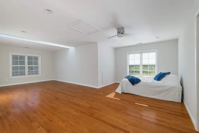 a view of house and outdoor space