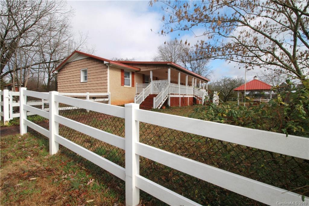 4439 Tabernacle Road Lancaster, SC 29720 - Photo 1 of 26