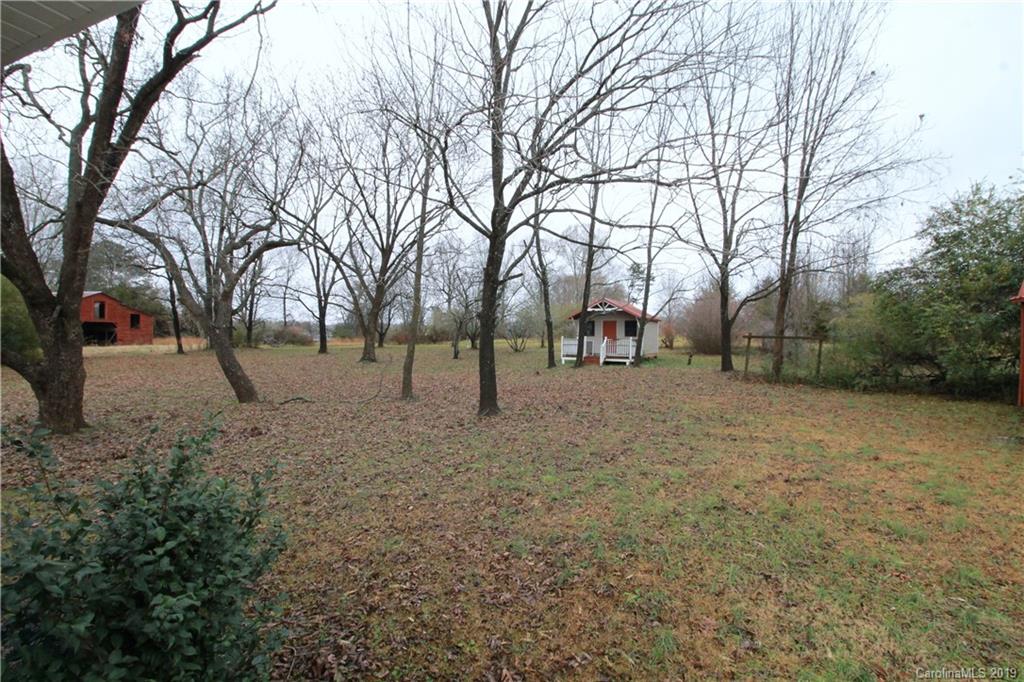 4439 Tabernacle Road Lancaster, SC 29720 - Photo 13 of 26