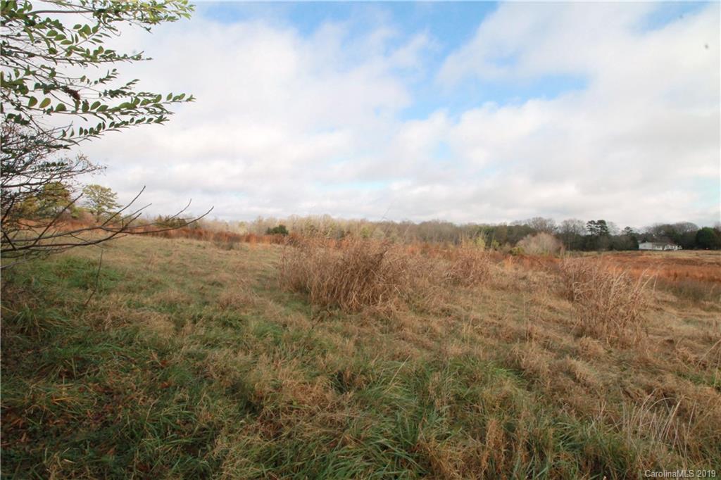 4439 Tabernacle Road Lancaster, SC 29720 - Photo 15 of 26