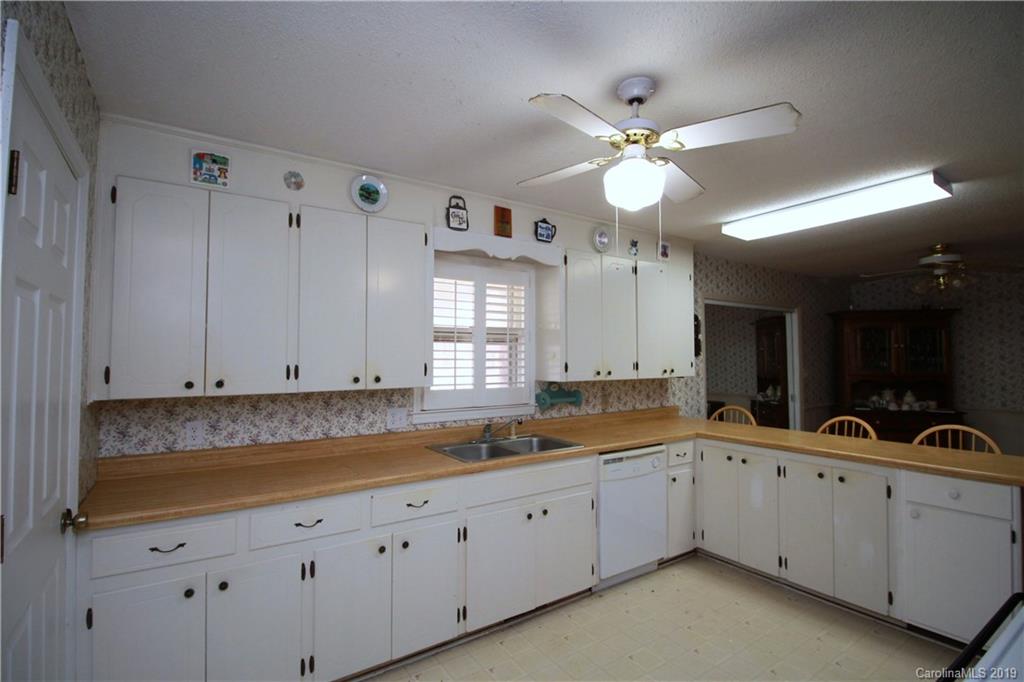 4439 Tabernacle Road Lancaster, SC 29720 - Photo 19 of 26