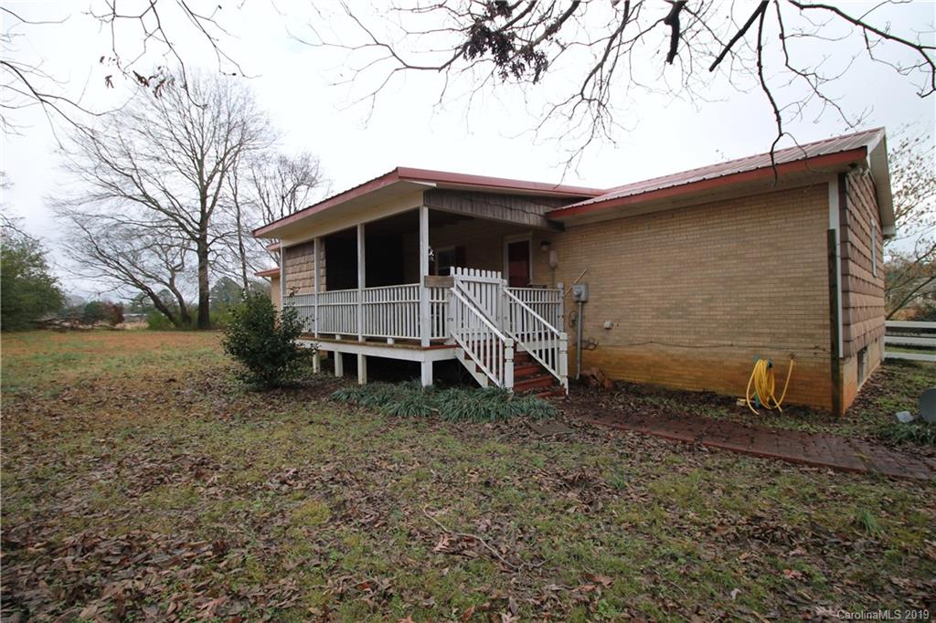4439 Tabernacle Road Lancaster, SC 29720 - Photo 5 of 26