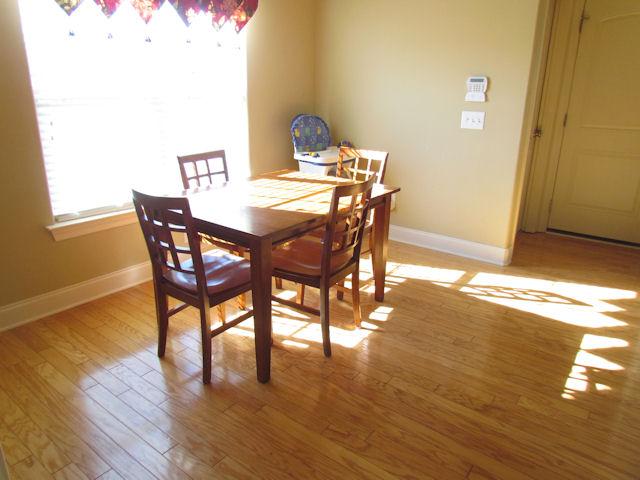 3676 Big Springs Road Lebanon, TN 37090 - Photo 5 of 20 The dining area has a great view with lots of sunshine.